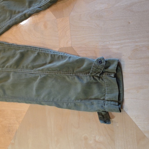 Anthropologie Jackson Army Green Tapered Utility Cargo Pants. Size 2 - Picture 3 of 9